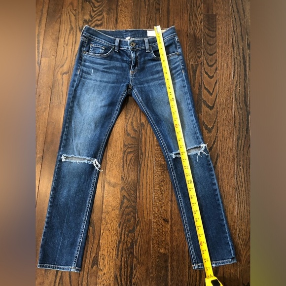 Rag & Bone Women’s 26 Tomboy Distressed Burnley Wash Mid-Rise Skinny Jeans- EUC! - Picture 13 of 15